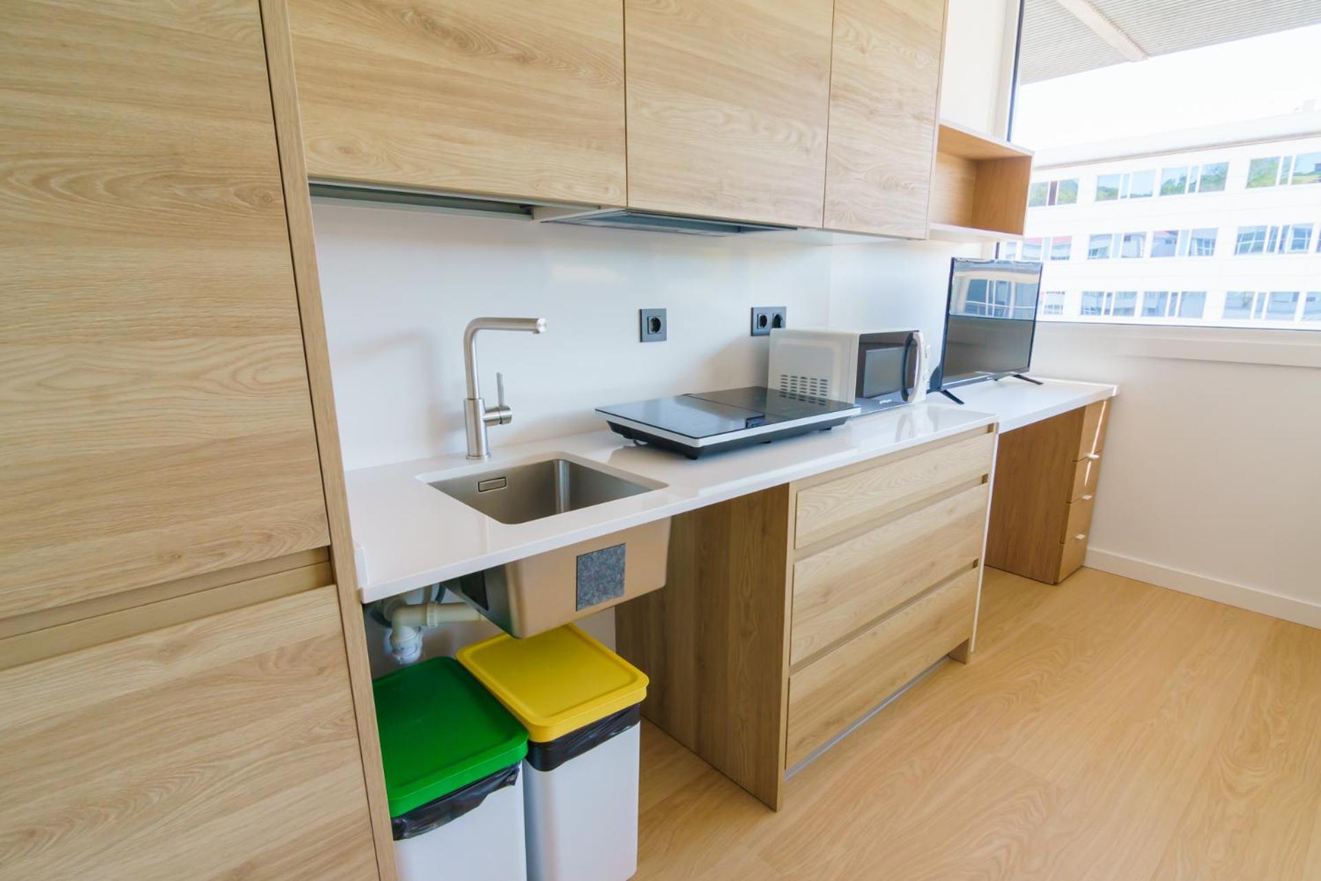 Apartamentos Pillotegi Parking Gratuito Сан-Себастьян Екстер'єр фото